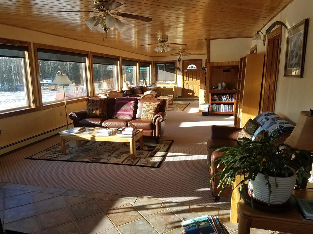 Denali Touch Of Wilderness B&B Healy Bagian luar foto